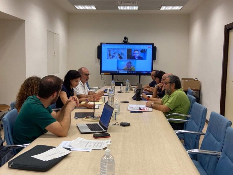 Educación equiparará las condiciones laborales del personal experto de FP a las del curso pasado