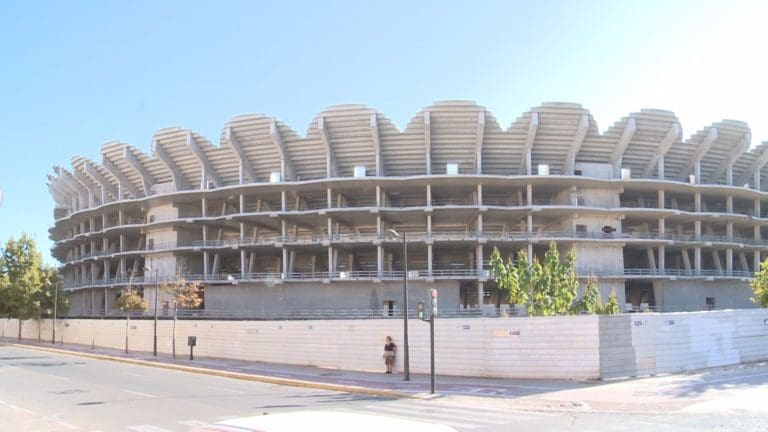 València inicia los trámites para realizar una auditoría externa sobre el coste del Nou Mestalla