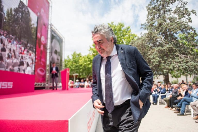 Uribes asegura que si hay estadio seguirá ‘llamando a la puerta de la FIFA’ para que València acoja el Mundial 2030