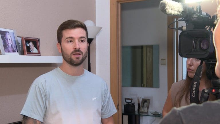 La familia de la joven en coma en Tailandia busca aviones para repatriarla y se siente ‘desamparada por el Gobierno’