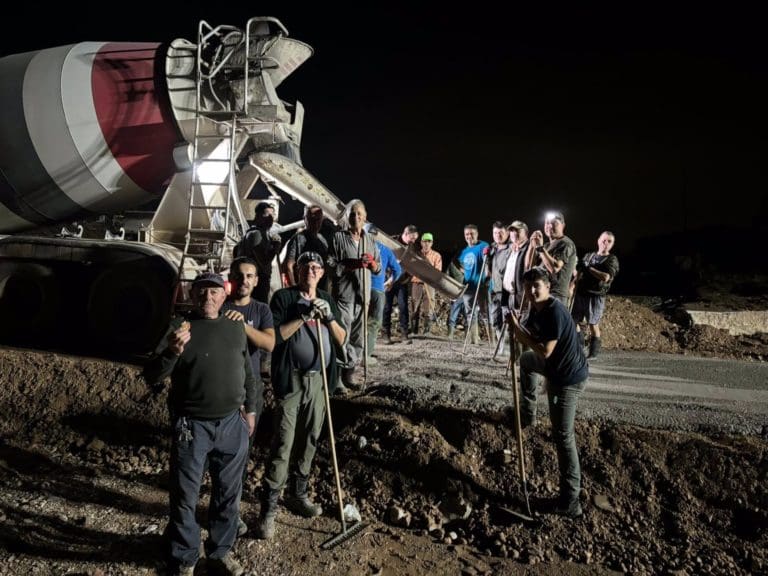 Cheste abre dos pasos provisionales para conectar con la A3