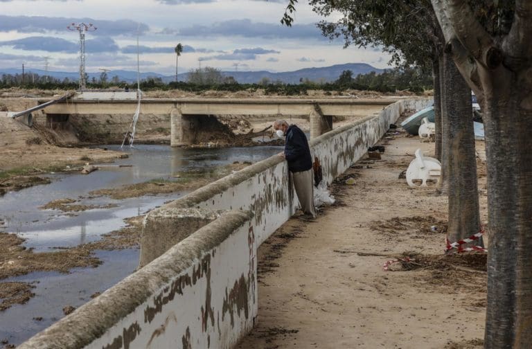 Continúa la búsqueda de víctimas y piden suspender la navegación de embarcaciones en barranco del Poyo