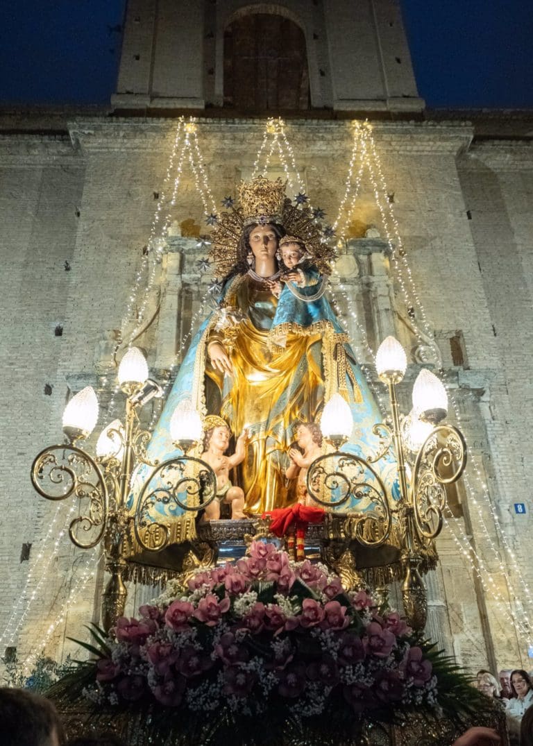 La imagen peregrina de la Virgen de los Desamparados visitará parroquias y zonas afectadas por la dana
