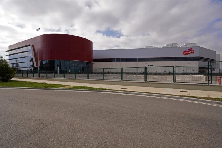 Campofrío y trabajadores acuerdan complementos para mejorar las condiciones del ERTE en la fábrica de Torrent