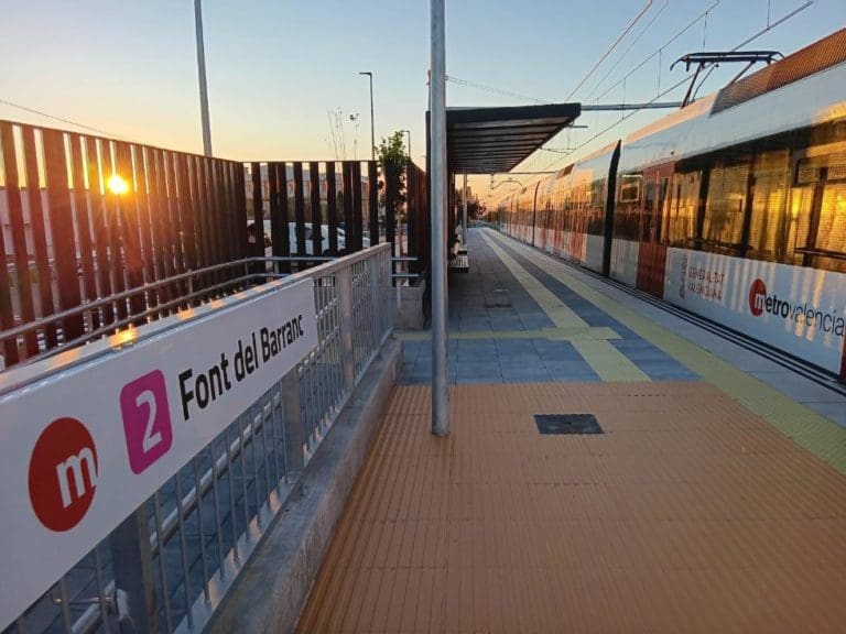 El tramo Paterna-Llíria de la Línea 2 de Metrovalencia se incorpora al resto en servicio