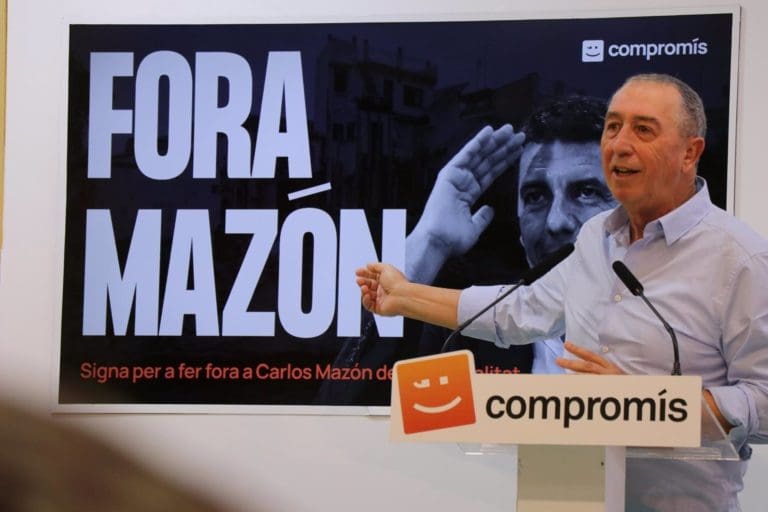Compromís recoge cerca de 20.000 firmas en un solo día para reclamar la dimisión de Mazón: ‘Hay un clamor popular’