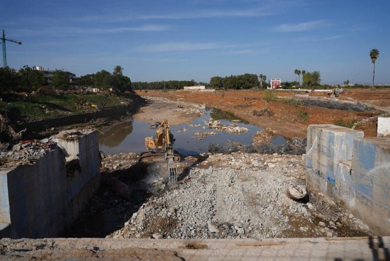 El Consell destina 11 millones a rehabilitar carreteras y 6,5 millones a obras de emergencia en FGV