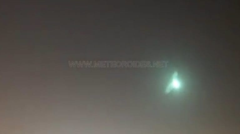 Detectada la primera bola de fuego de 2025, observada en Olocau y Faro de Cullera