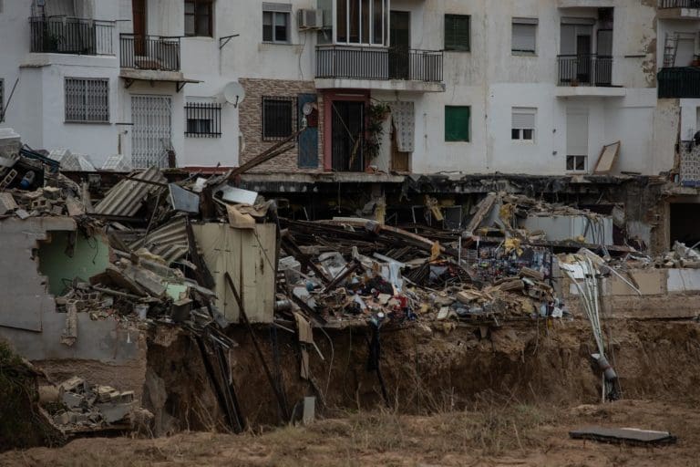 Chiva publica el procedimiento para la solicitud de exención del IBI para los afectados por la DANA