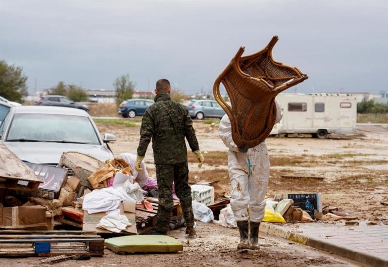 Adjudicadas por 3 millones aulas prefabricadas en centros de Catarroja y Alginet afectados por la dana