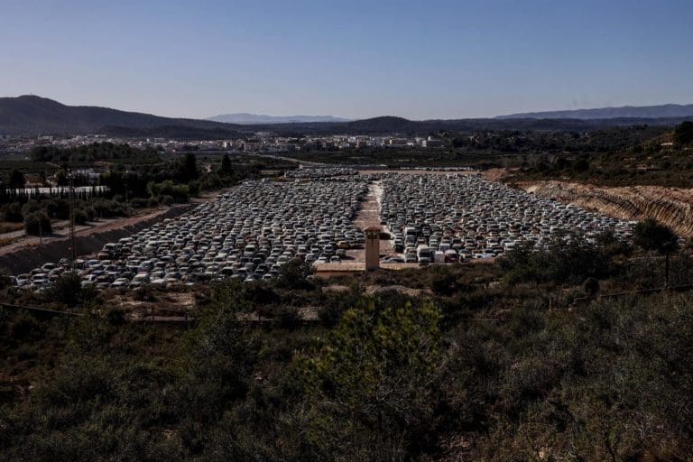 Hallan en Quart de Poblet, cerca del barranco del Poyo, el coche de la joven de Cheste desaparecida en la Dana