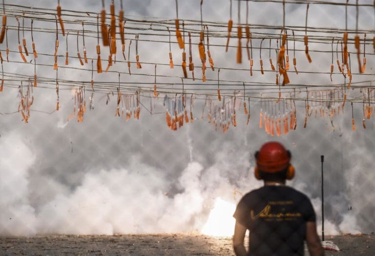 El sector pirotécnico sigue ‘en buena forma’ y prevé facturar 8,5 millones de euros en las Fallas 2025