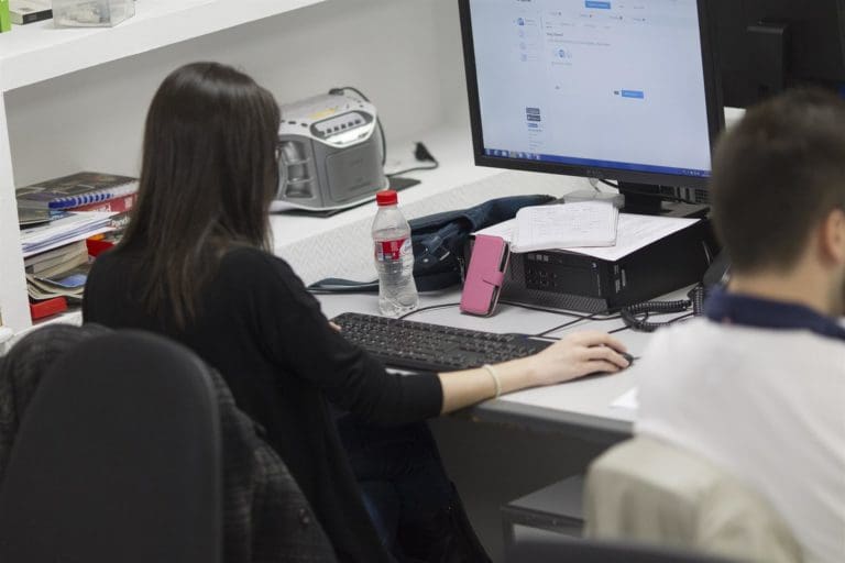 La ocupación femenina aumentó en 21.600 empleadas en la Comunitat Valenciana en 2024, hasta alcanzar 1,1 millones