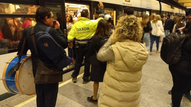 Metrovalencia moviliza a más de 1.400 trabajadores diarios para dar cobertura a los servicios de Fallas