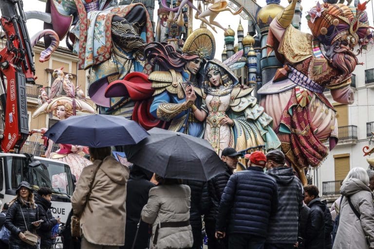 Las Fallas de 2025, entre las tres más frías del siglo