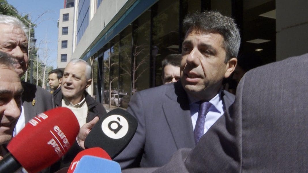 21/03/2025 El presidente de la Generalitat, Carlos Mazón, a su llegada a un acto organizado pro Fecoreva con motivo del Día Mundial del Agua ESPAÑA EUROPA COMUNIDAD VALENCIANA POLÍTICA