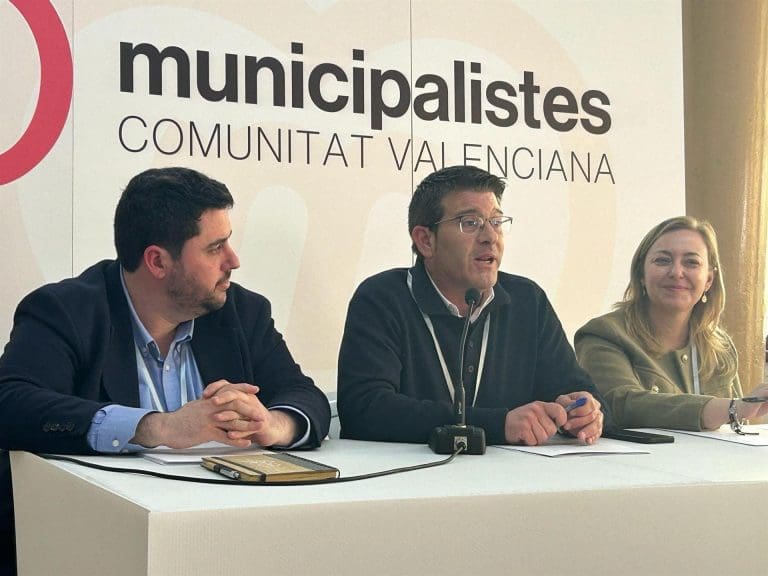 La Unió Municipalista registrará en abril la iniciativa para bajar el listón electoral del 5 al 3%