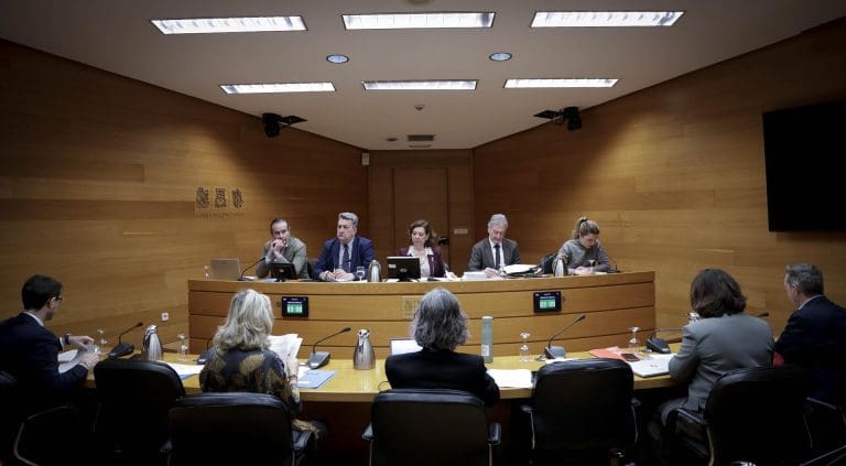 Aprobado en comisión el proyecto de ley de medidas urbanísticas urgentes para la reconstrucción tras la dana