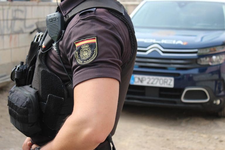 Cuatro detenidos de un grupo organizado de robos en coches de media y alta gama en Valencia