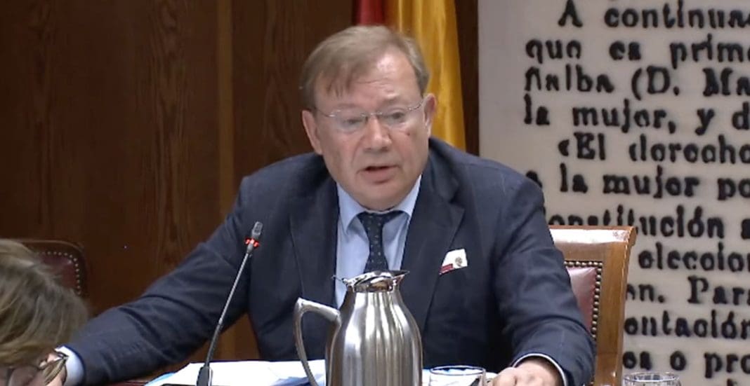 El exmagistrado Javier Orduña hablando en el Senado sobre la responsabilidad patrimonial del Estado en la DANA de Valencia