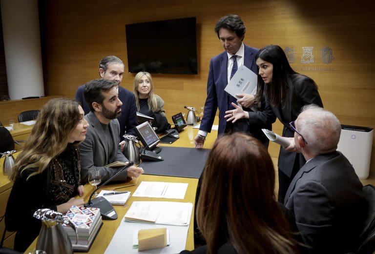 La comisión de investigación de la dana en Les Corts se reunirá el 5 de mayo para aprobar el plan de trabajo