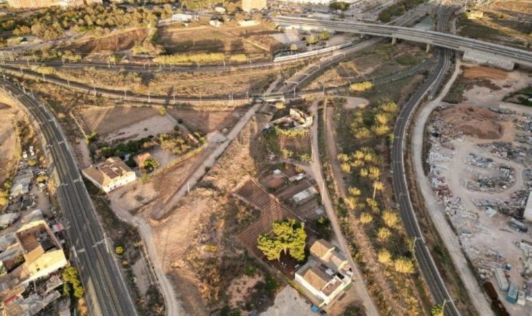 Adif Alta Velocidad licita por 9,9 millones las obras del cambiador de ancho de València-Font de Sant Lluís