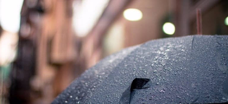 26/08/2022 Imagen de archivo de un paraguas. COMUNIDAD VALENCIANA ESPAÑA EUROPA VALENCIA SOCIEDAD PROTECCIÓ CIVIL