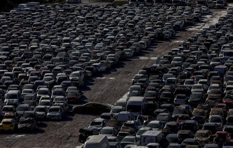 El Consell abre un nuevo plazo de 15 días para pedir las ayudas urgentes por vehículos siniestrados en la dana