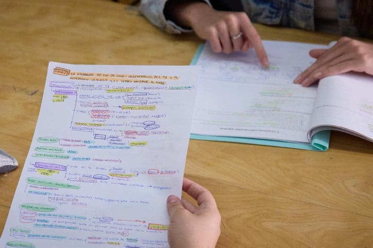 Casi 2.400 alumnos valencianos participan en la evaluación internacional PISA 2025