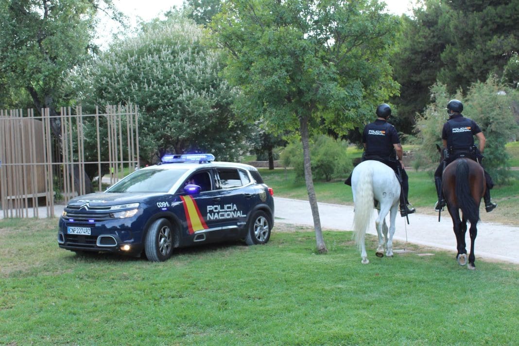 agresión bastón valencia