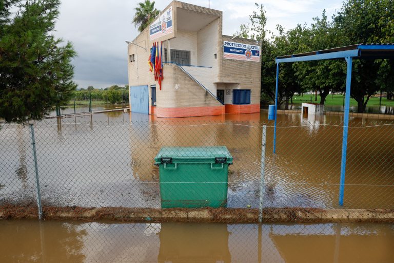 Aemet alerta de tormentas litorales y riesgo de inundaciones en Valencia, Castellón y norte de Alicante