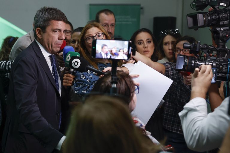 El PP deja en manos de Mazón su posible dimisión y respalda el derecho de las víctimas a protestar