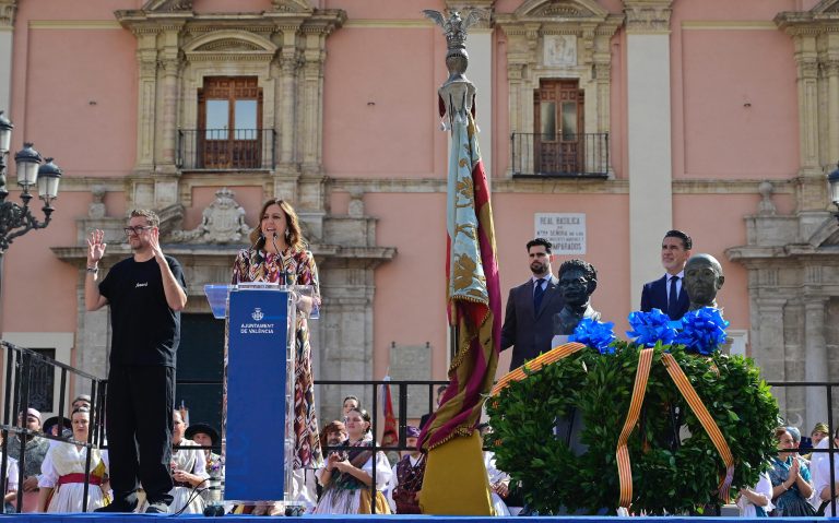Catalá reivindica el himno valenciano como símbolo de cohesión y vertebración