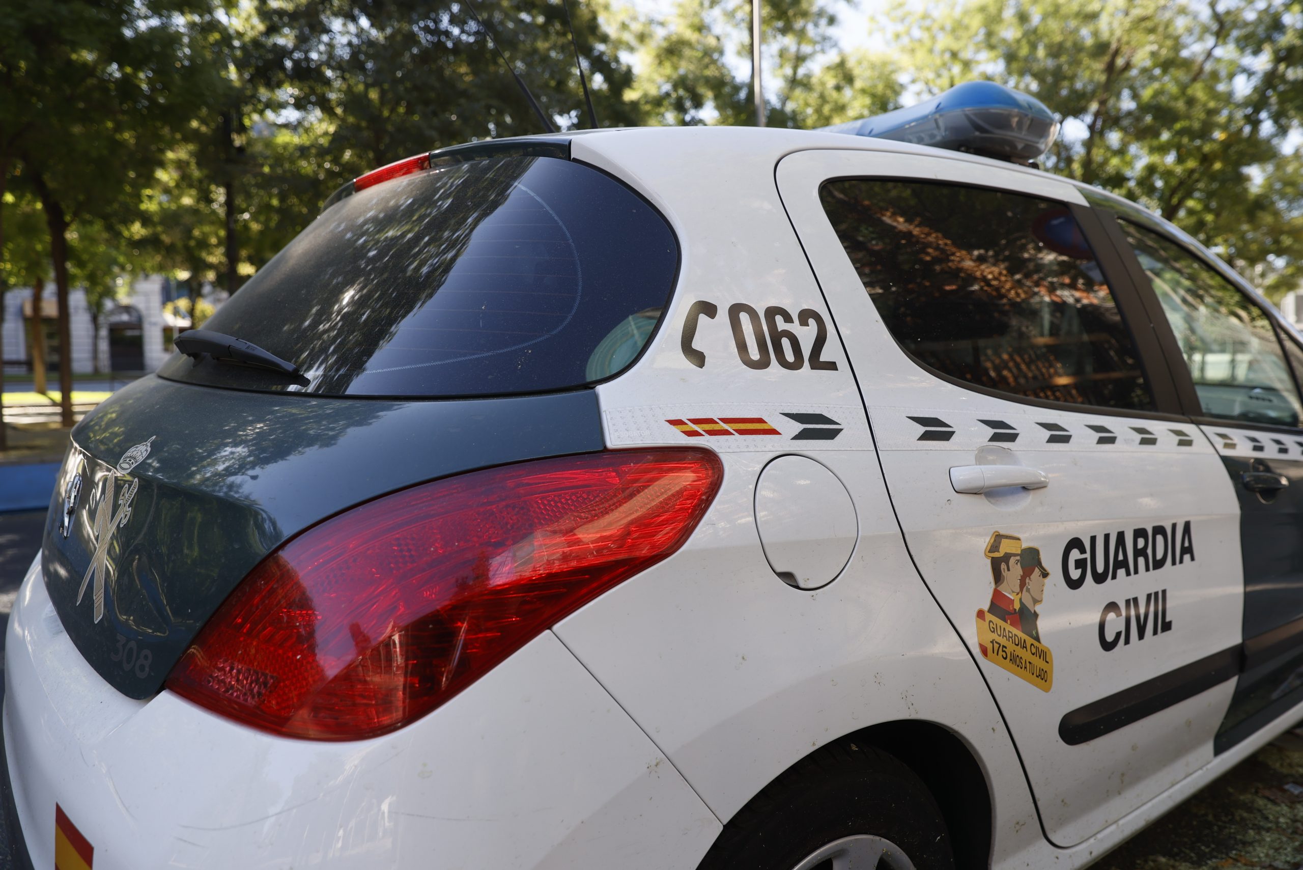 Prisión provisional por amenazar a una mujer con una catana y soltarla ...