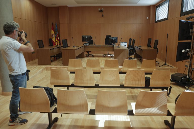 La jueza espera los informes que pueden elevar a 231 los fallecidos por la DANA