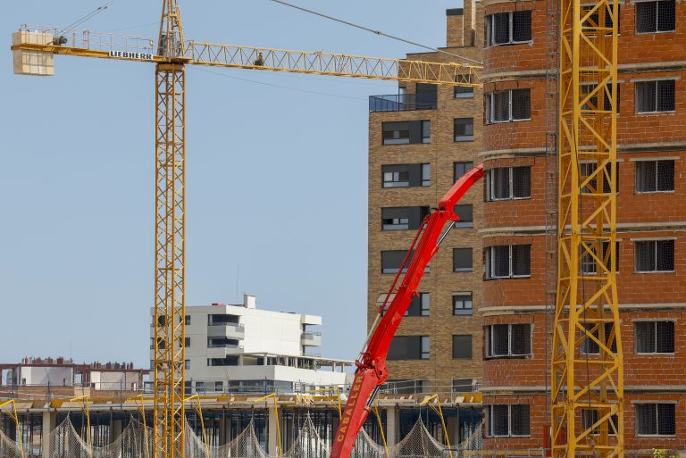 Comunitat, Canarias, Murcia, Madrid y Baleares liderarán el crecimiento del PIB en 2025