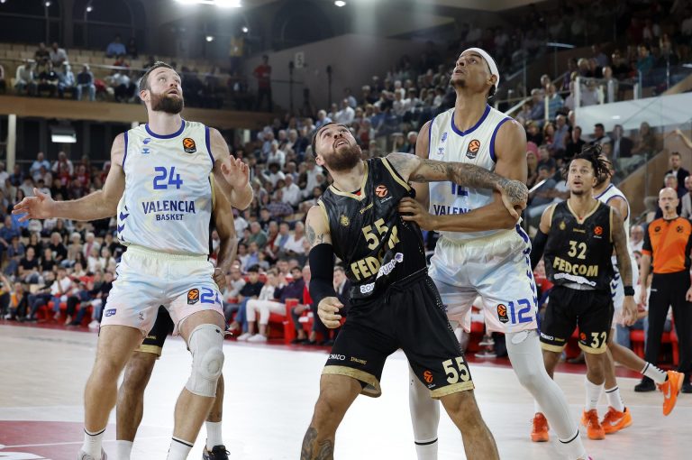 Otra mala primera parte lastra al Valencia Basket: 90-84 en Mónaco