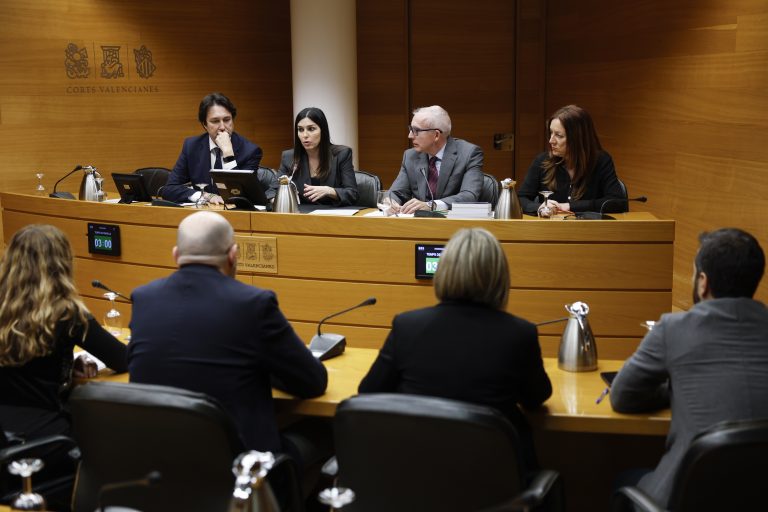Sánchez y los ministros no acudirán a la comisión de la DANA en Les Corts