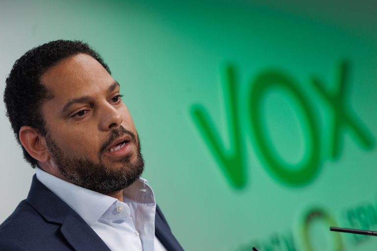 Ignacio Garriga participará en la negociación con el PP para relevar a Mazón