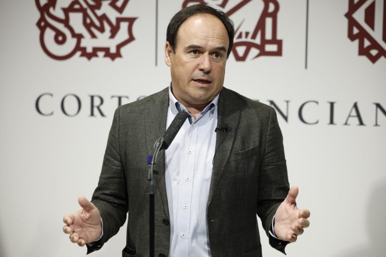 Pérez Llorca declara hoy ante la jueza de la DANA por sus llamadas con Pradas y Mazón