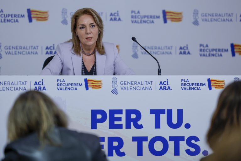 El Consell seguirá cumpliendo la ley en inmigración pero se opondrá al Gobierno