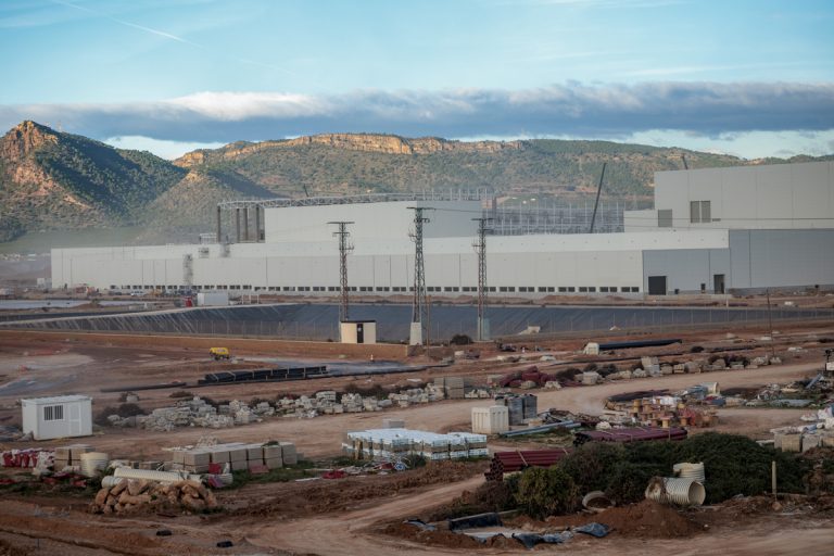 La gigafactoría de PowerCo en Sagunto termina el primer bloque y producirá en 2026