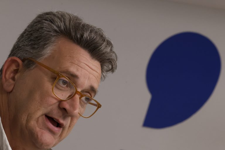 Martínez Mus pide reunirse ya con la Comisionada de la DANA para acelerar la coordinación