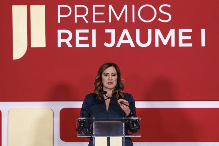 Catalá apela a la ciencia para estar más preparados ante catástrofes en los Premios Rei Jaume I