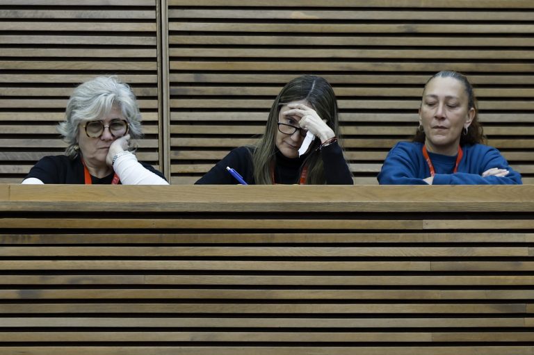 Las víctimas de la DANA esperan que Pérez Llorca explique por qué se disculpa