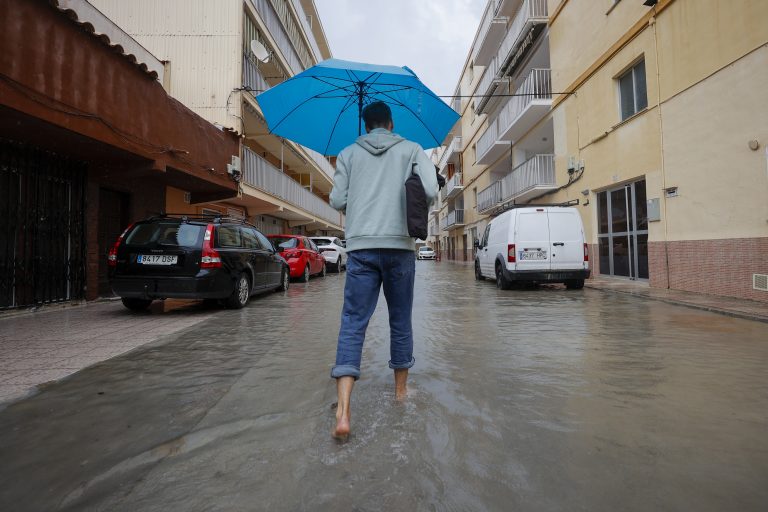 AEMET advierte de tormentas en tierra esta tarde y madrugada en el litoral de Valencia