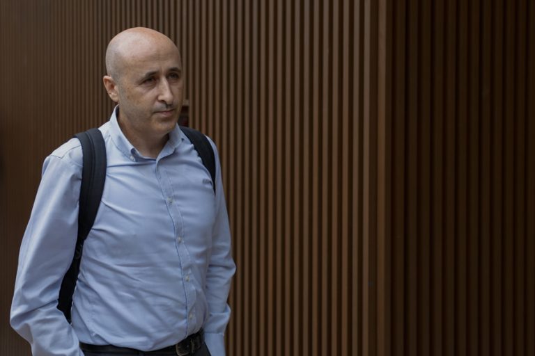 La Audiencia de Valencia rechaza imputar al presidente de la CHJ en la causa de la DANA