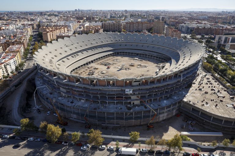 El Valencia prevé multiplicar por doce los ingresos con butacas especiales del Nou Mestalla