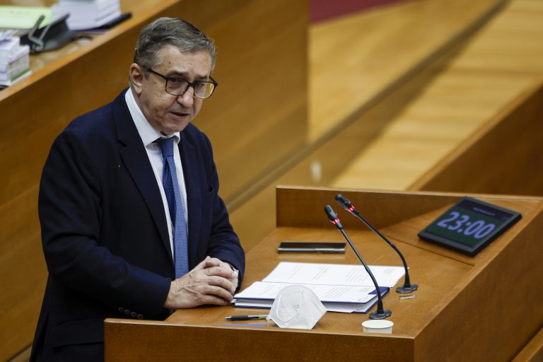 Rovira fija como prioridades la reforma de la financiación y la bajada de impuestos