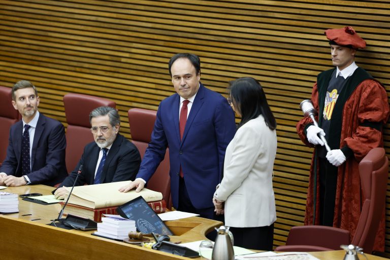 El primer mes de Juanfran Pérez Llorca: perdón a las víctimas, nuevo Consell y diálogo